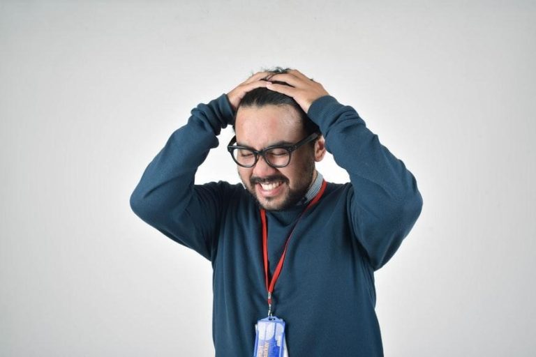 Helping Employees Manage Pandemic-Related Stress Written Helping employees manage their pandemic-related stressors is essential for their wellbeing and the productivity of your business.